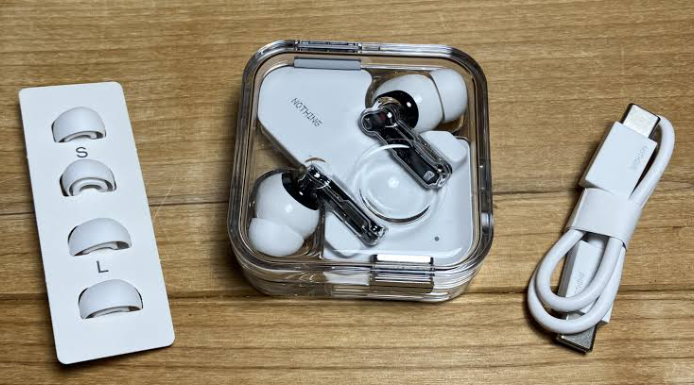 best wireless earbuds under 200 dollars 2024